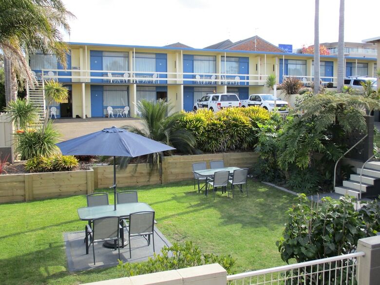 South Seas Motel