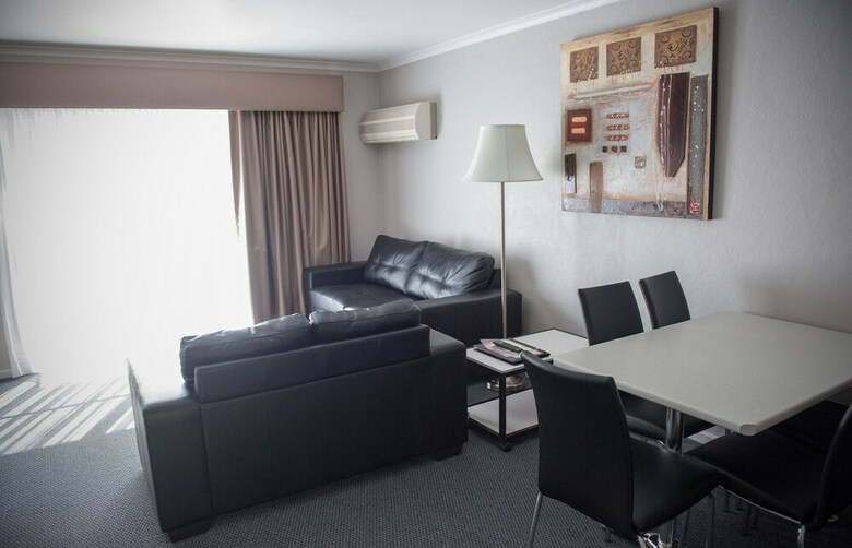 Aparthotel Arkana Motor Inn & Terrace Apartments
