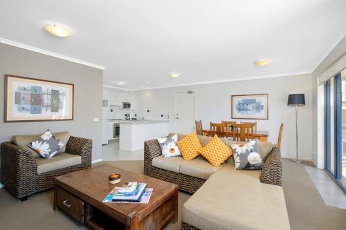 Aparthotel South Pacific Apartments