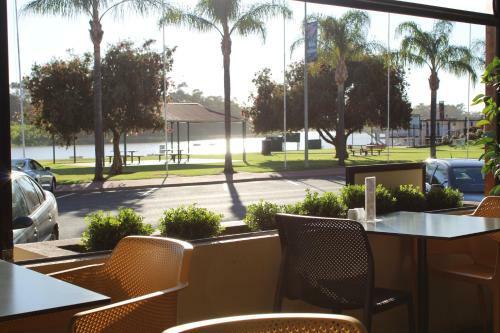 Renmark Hotel Motel