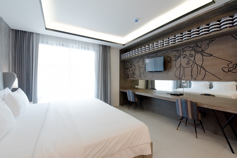 Hotel Sugar Marina Resort - Art - Karon Beach