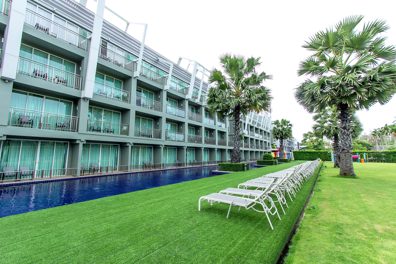 Hotel Sugar Marina Resort - Art - Karon Beach