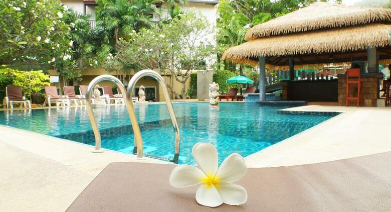 Hotel Baan Karon Resort