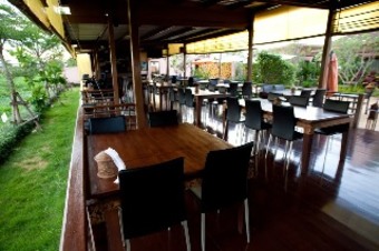 Hotel Ploykhumthong Boutique Resort