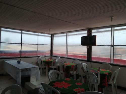 Hostel E Pousada Vila De Porto