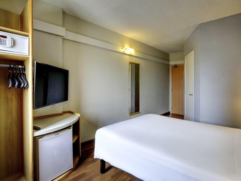 Hotel Ibis Tambore