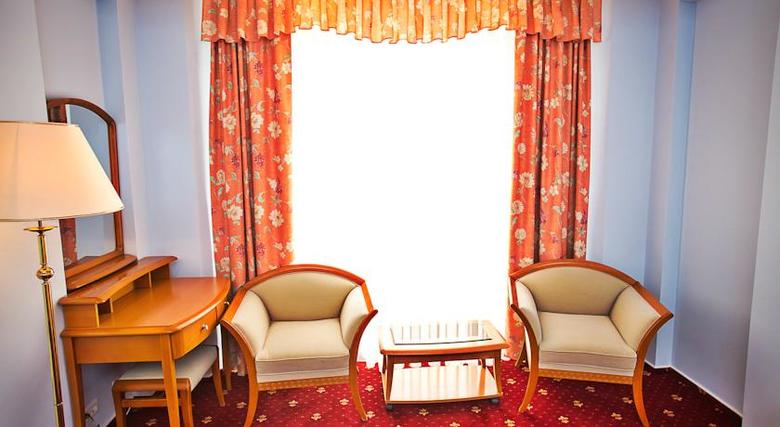 Prestige Hotel