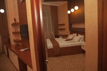 Askar  Hotel