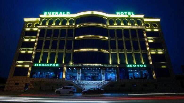 Hotel Emerald