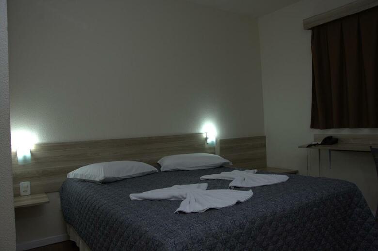 Lh Plaza Hotel