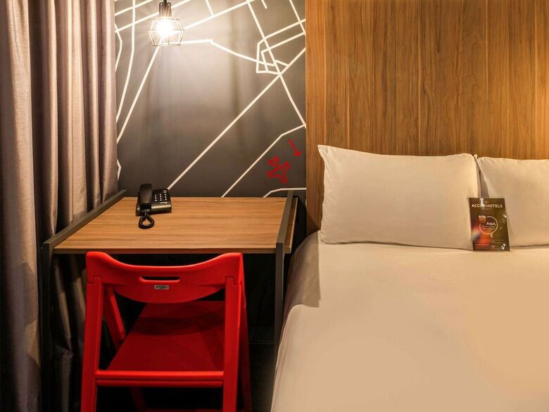Hotel Ibis Curitiba Batel