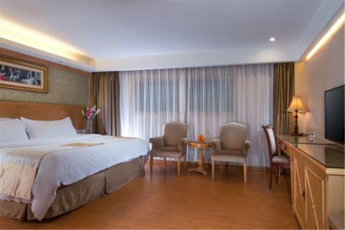 Vienna Hotel Shouti