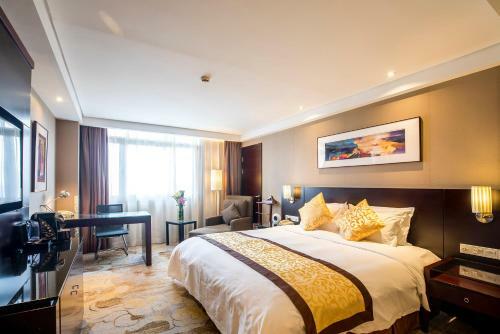Shanghai Greenland Jiulong Hotel