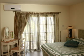 Hotel Zening Resorts