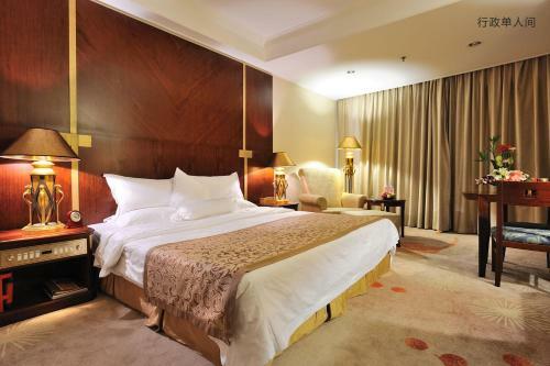 Fuzhou Meilun Hotel