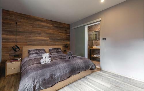 Five-bedroom Holiday Home In Barban