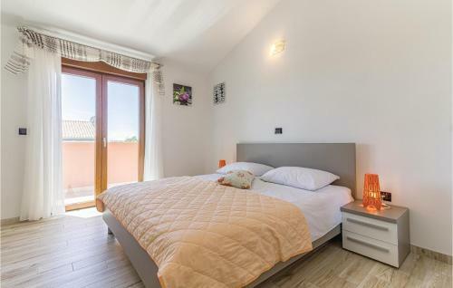 Four-bedroom Holiday Home In Jadreski