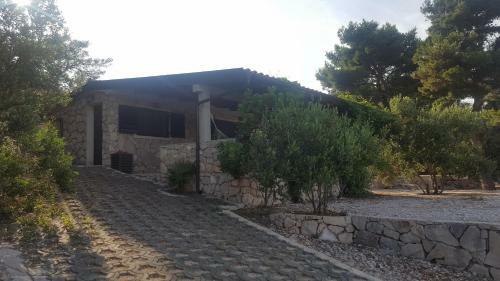 Agroturismo Stone House With A Boat