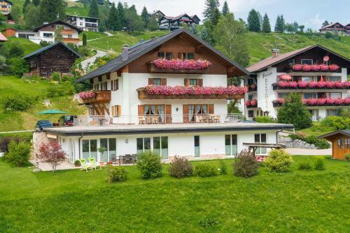 Apartamento Ferienwohnungen H�rmann