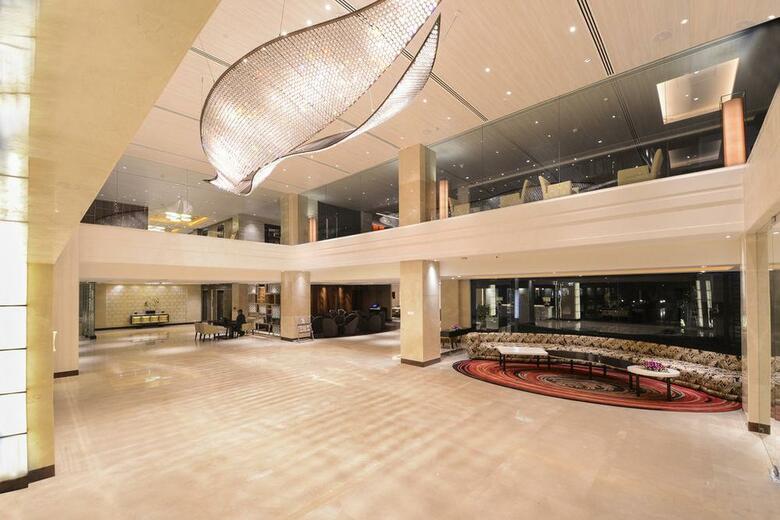 Hotel Grand Mercure Agra