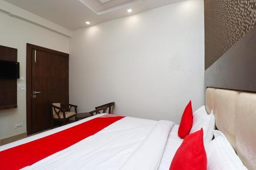 Oyo 29175 Hotel Rp 74