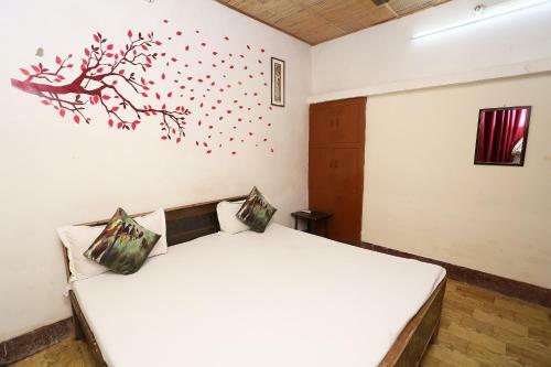 Spot On 43140 Classic Homestay