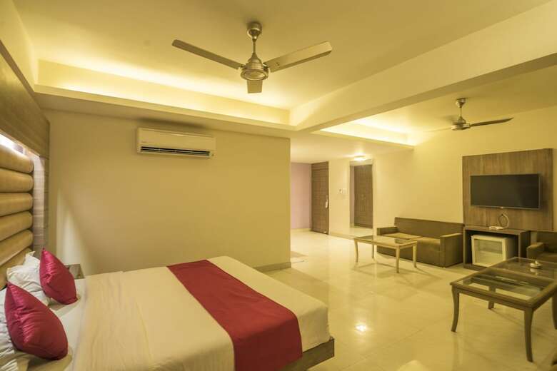 Hotel Nisarga