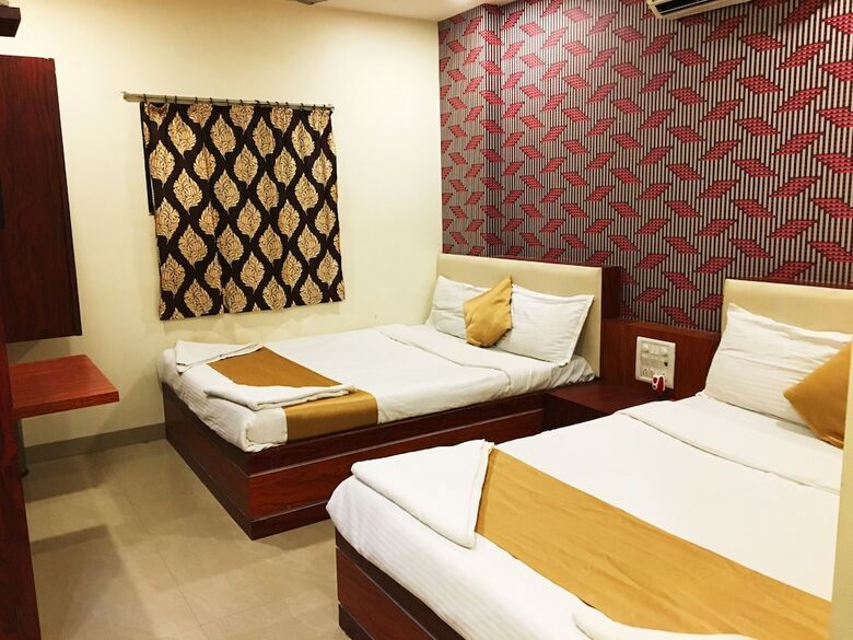 Posada Hotel Safar Residency
