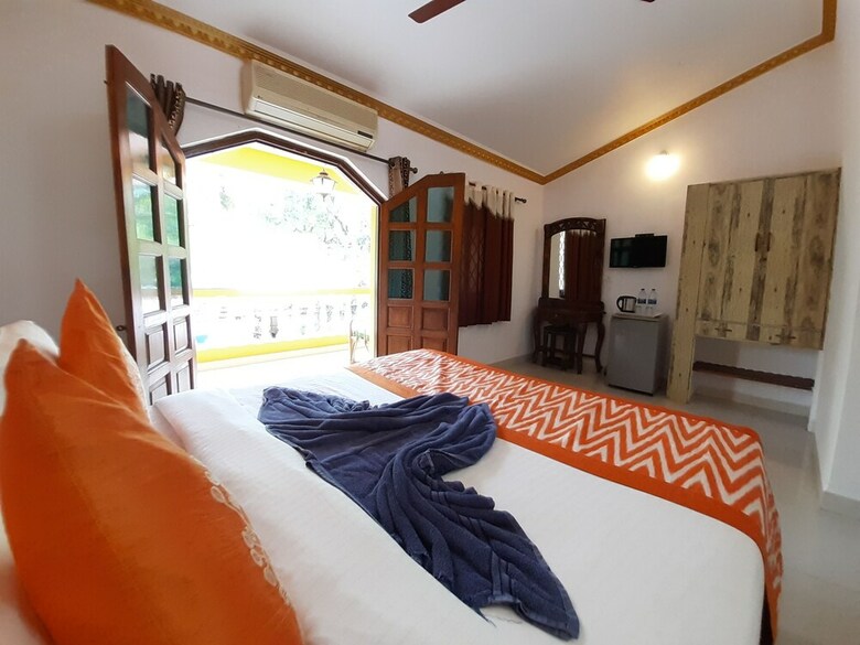 Hostal Veronica Resort By The Beach
