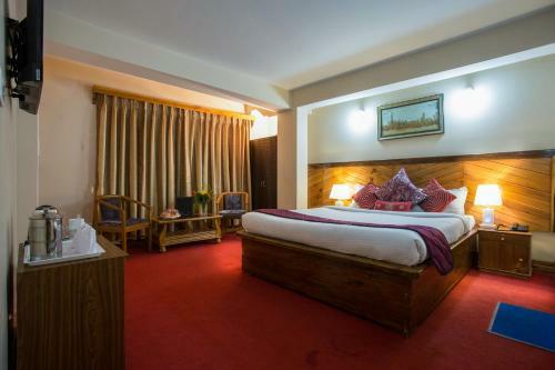 Hotel White Yak