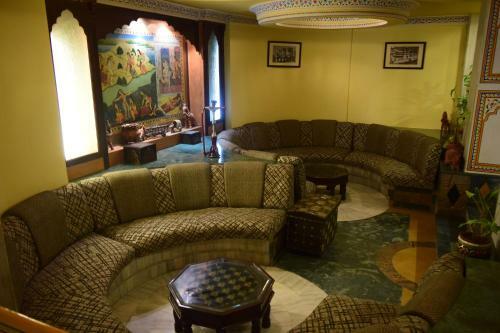 Hotel Fort Chandragupt Jaipur