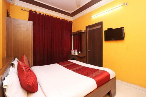 Oyo 11637 Hotel Novelty