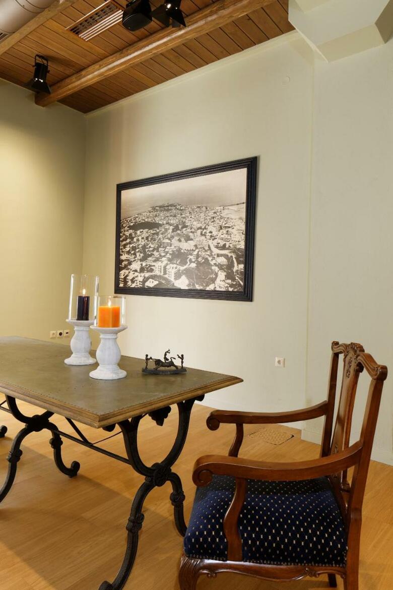 Aparthotel Ionia Suites