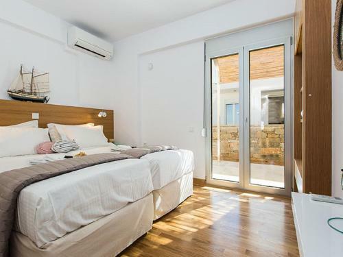 Old Town Villa Sleeps 4 Pool Air Con Wifi