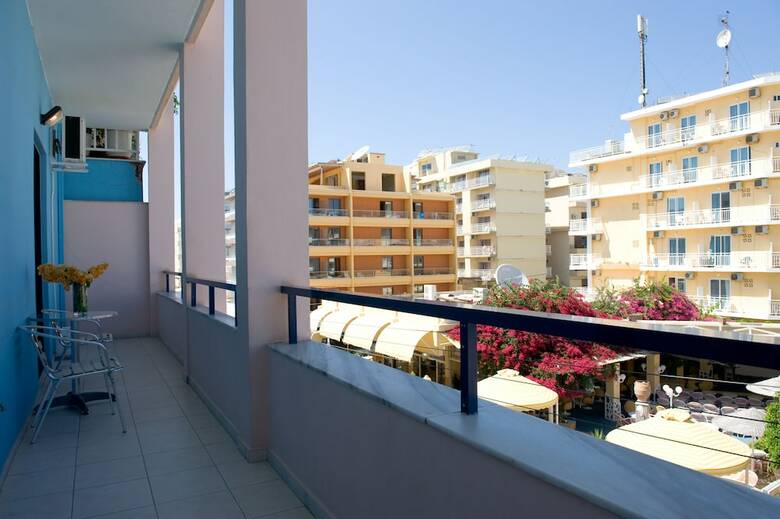 Aparthotel Kahlua Hotel Apartments