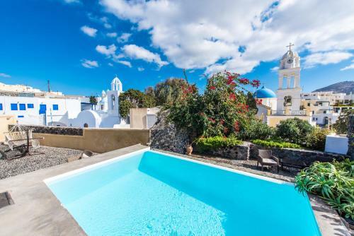 Santorini Heritage Villas