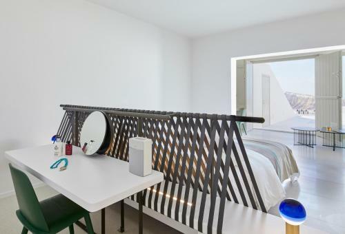 Villa Alti Santorini Suites