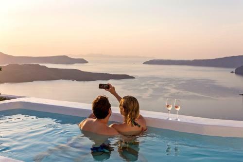 Villa Alti Santorini Suites