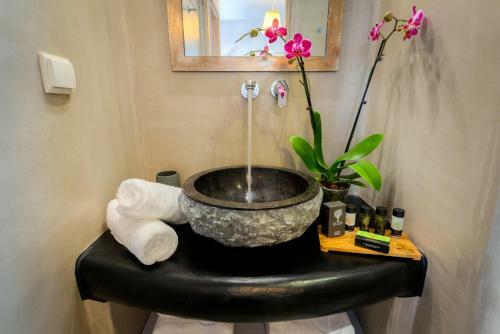 Apartamento White Harmony Suites
