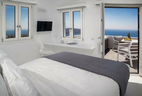 Hostal May Seven Suites - Adults Only