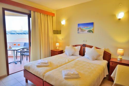 Maria Beach Hotel