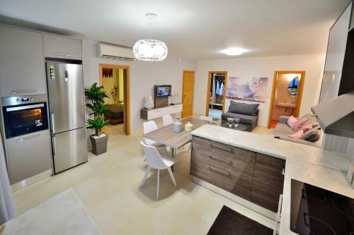 Luxury Apartment Argi