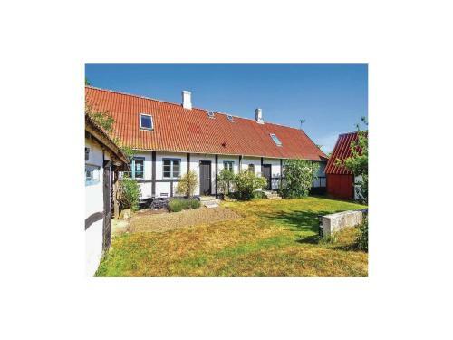 Four-bedroom Holiday Home In Allinge
