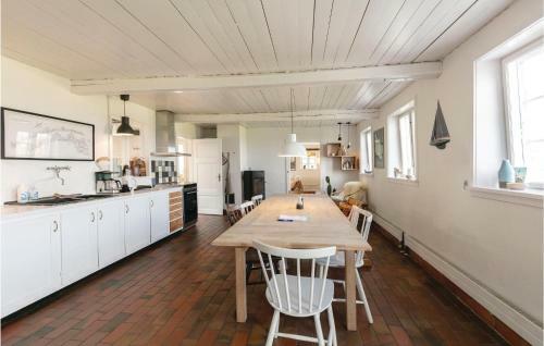 Four-bedroom Holiday Home In Allinge