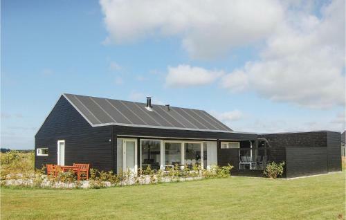 Three-bedroom Holiday Home In Brovst