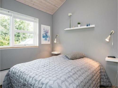 Three-bedroom Holiday Home In Brovst