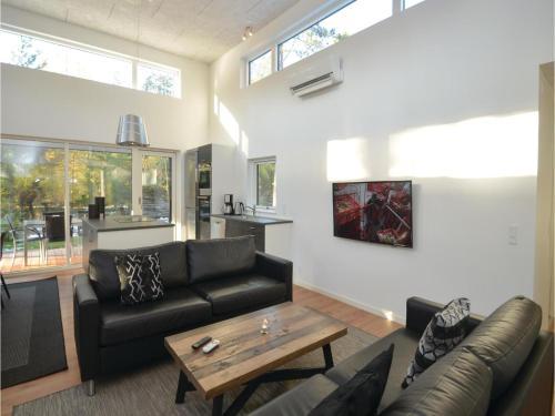 Four-bedroom Holiday Home In Vaggerlose