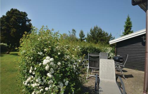 Two-bedroom Holiday Home In Vaggerlose