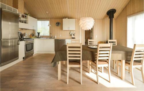 Three-bedroom Holiday Home In Fjerritslev