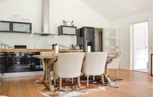 Two-bedroom Holiday Home In Frederiksvark